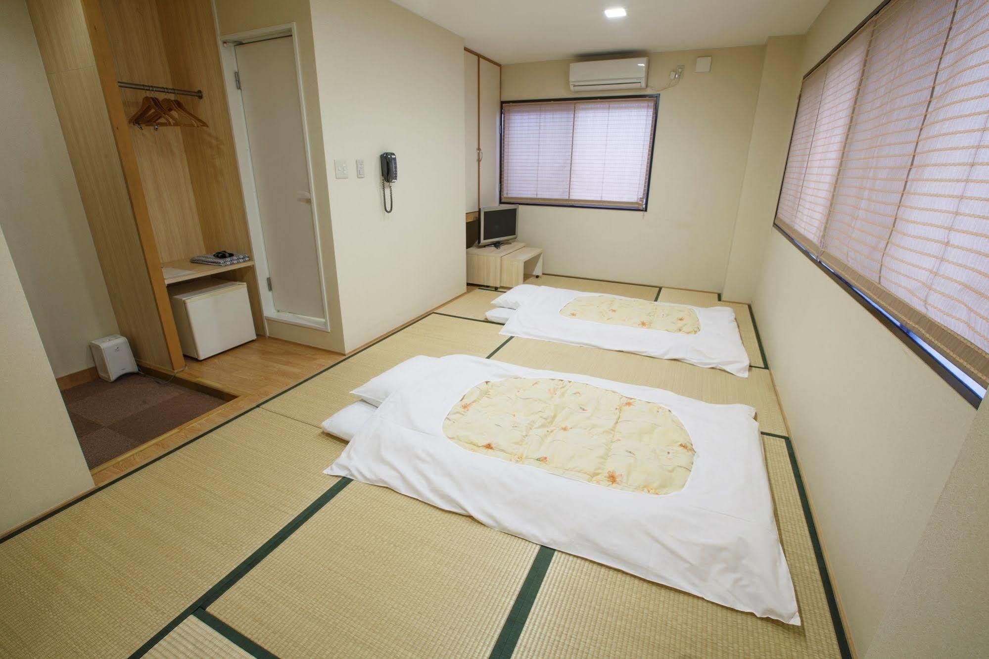 Business Inn Umesaki - Vacation Stay 63382V Nagasu Extérieur photo