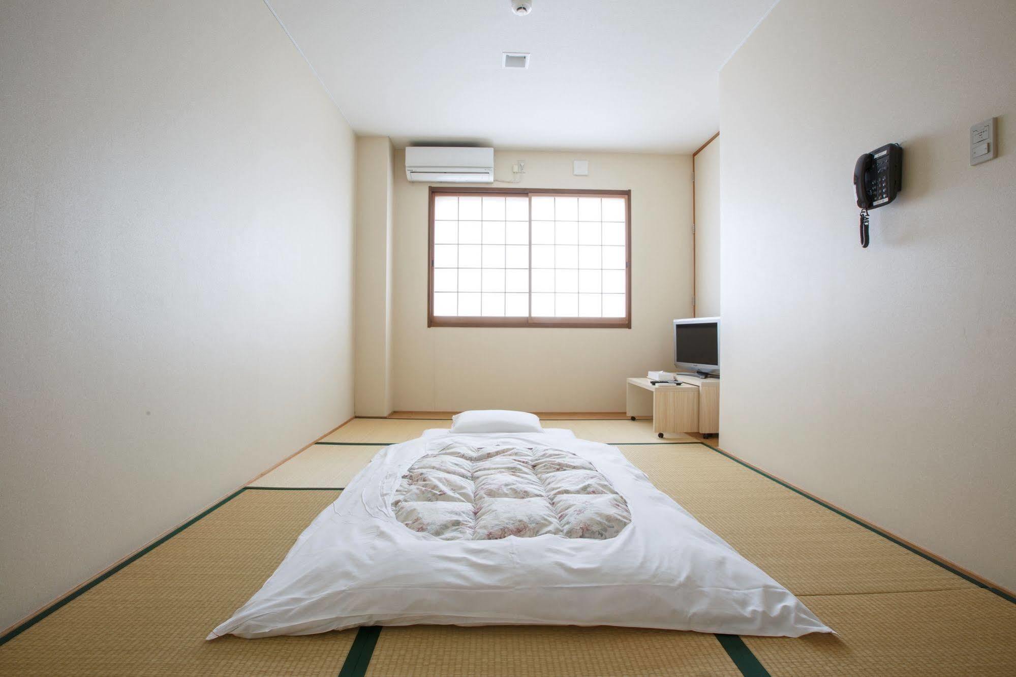 Business Inn Umesaki - Vacation Stay 63382V Nagasu Extérieur photo