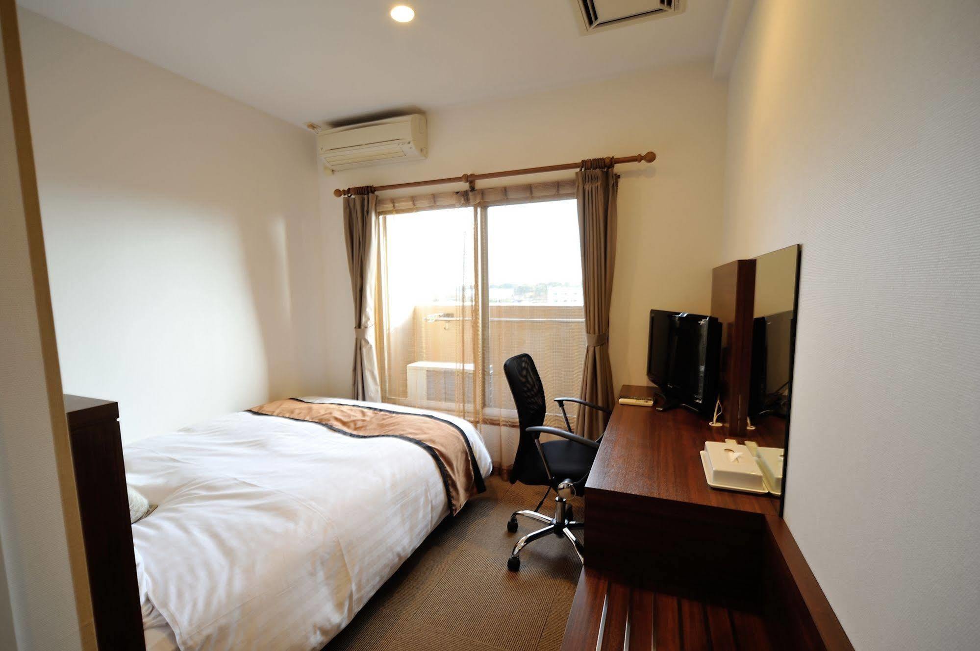 Business Inn Umesaki - Vacation Stay 63382V Nagasu Extérieur photo